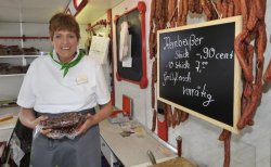 Frische Fleisch- und Wurstprodukte kommen aus Sonsbeck